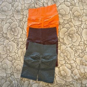 New 3 pack scrunch butt biker shorts